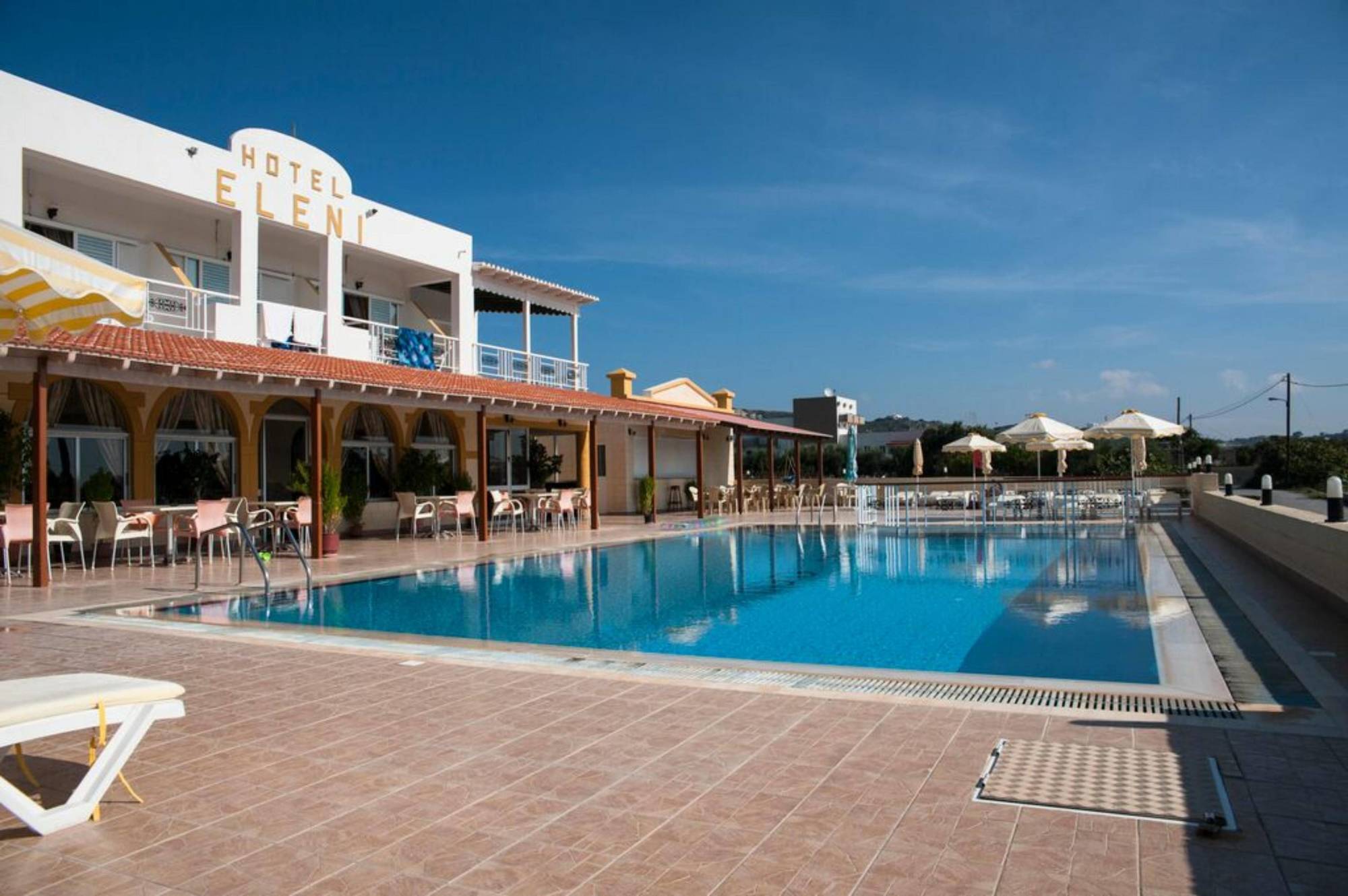 Eleni Hotel Kéfalos Buitenkant foto